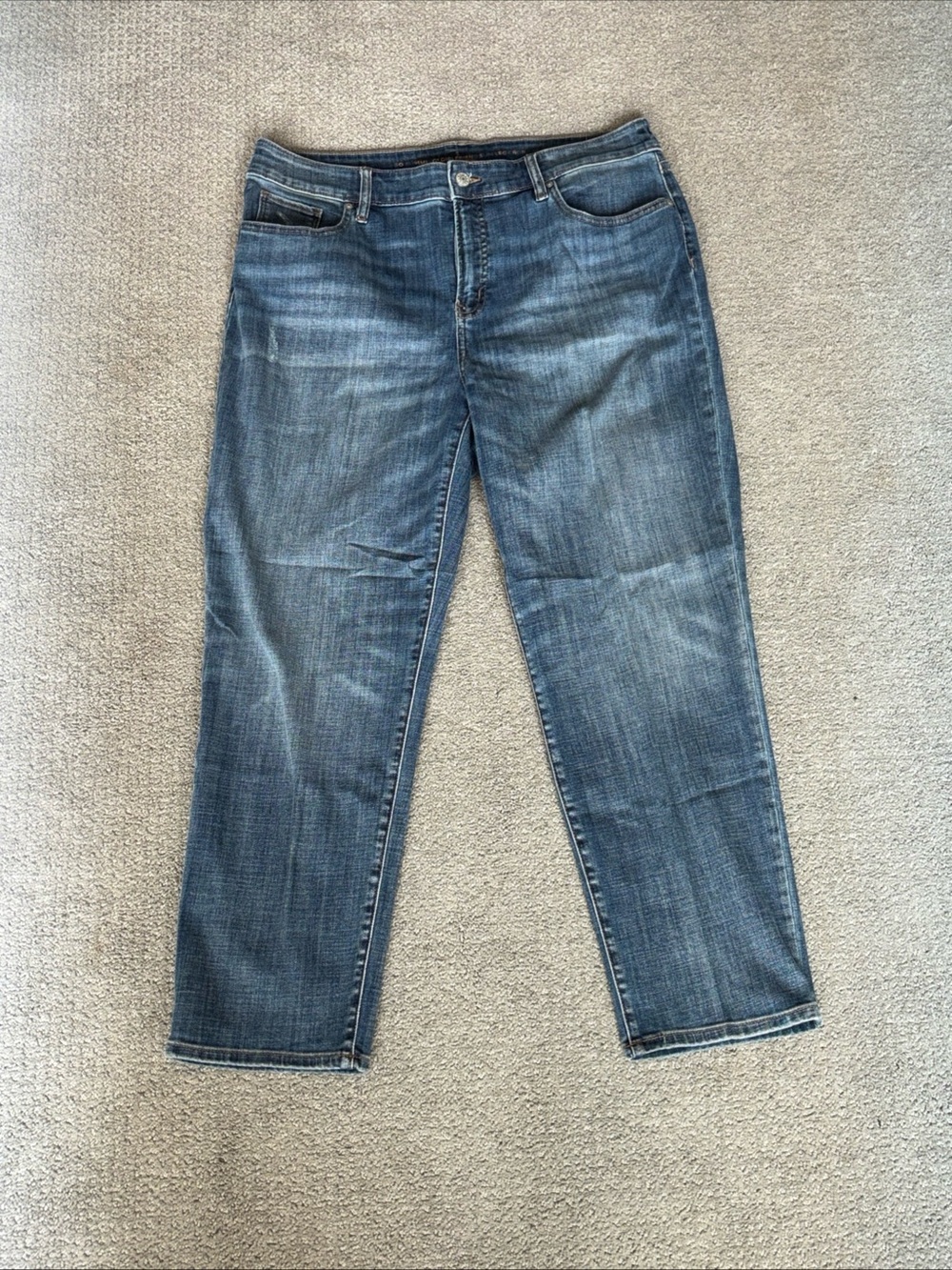 Classic Women’s Blue Straight-Leg Jeans Size 12